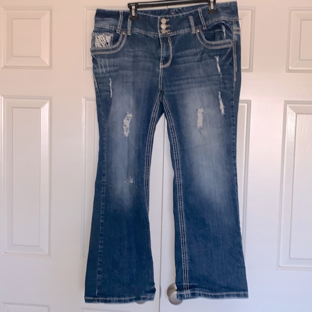 Womens/Junior’s Jeans- Brand New- never worn